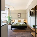 Premium 4 Bedroom Apartment On Maria St