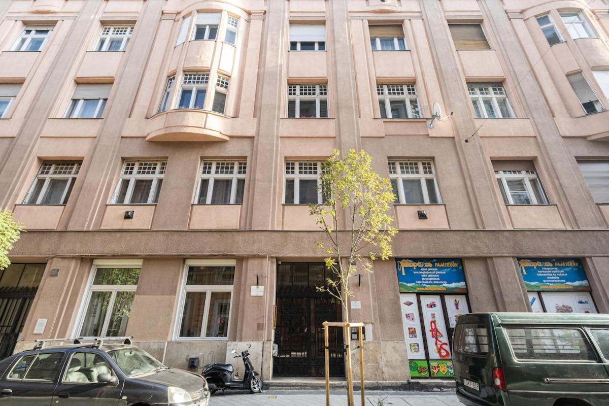 Apartment Premium 4 Bedroom On Maria St *